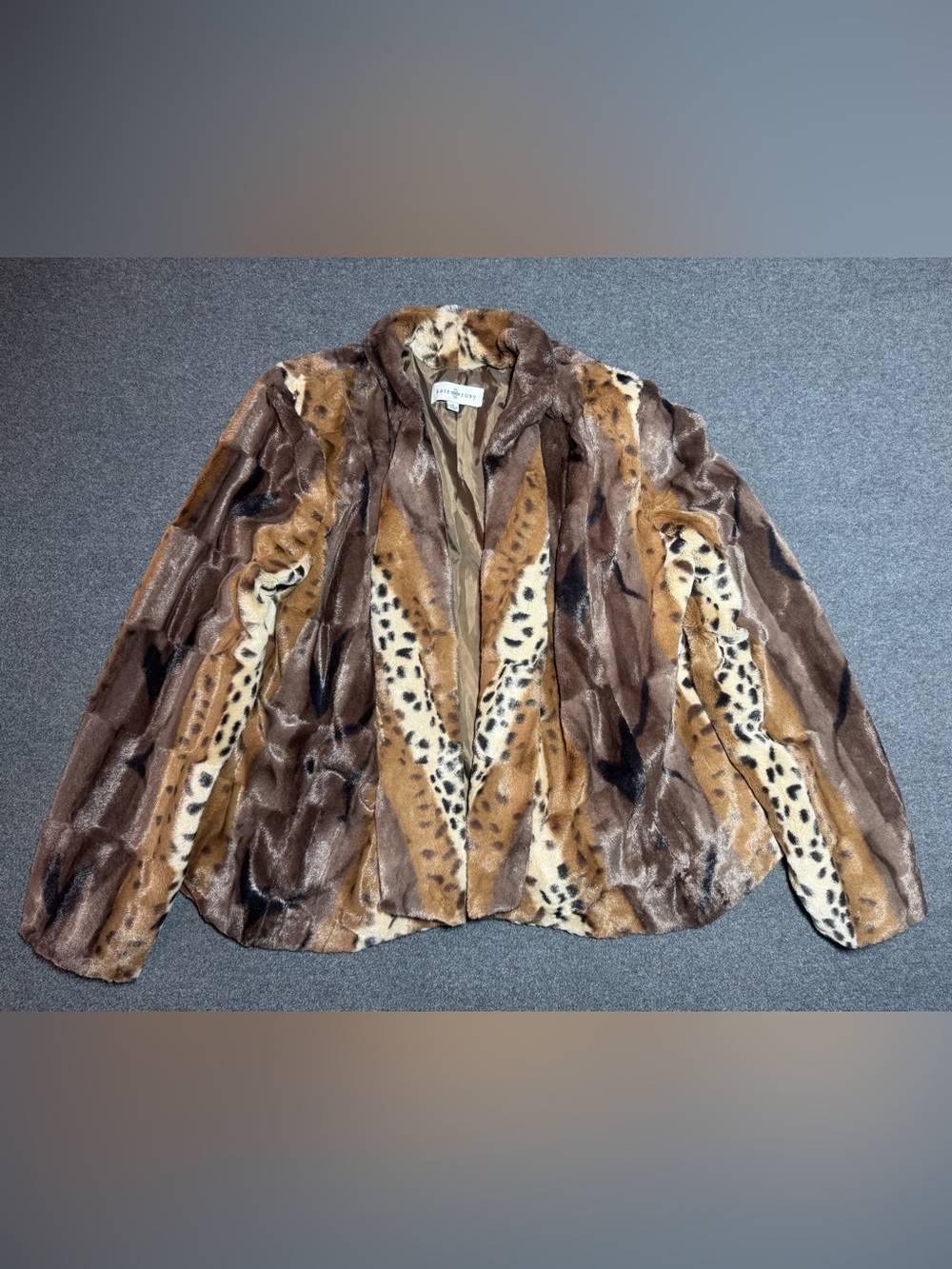 Kate & Rosy Faux Fur Animal Print Jacket – Super Soft – Size Medium